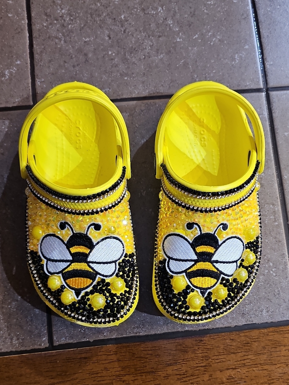 CROCS Yellow Kids Bee Embellished Clogs